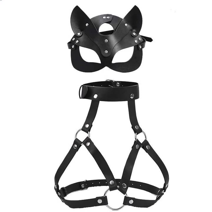 Lingerie Bondage en Cuir