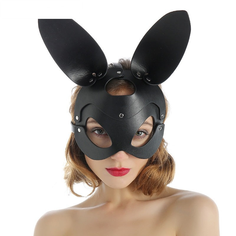 Lingerie Bondage en Cuir